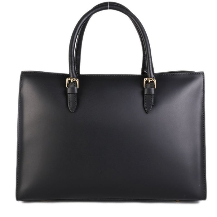 luxusní černé kožené kabelky z itálie - blog kabelkky pro manželku